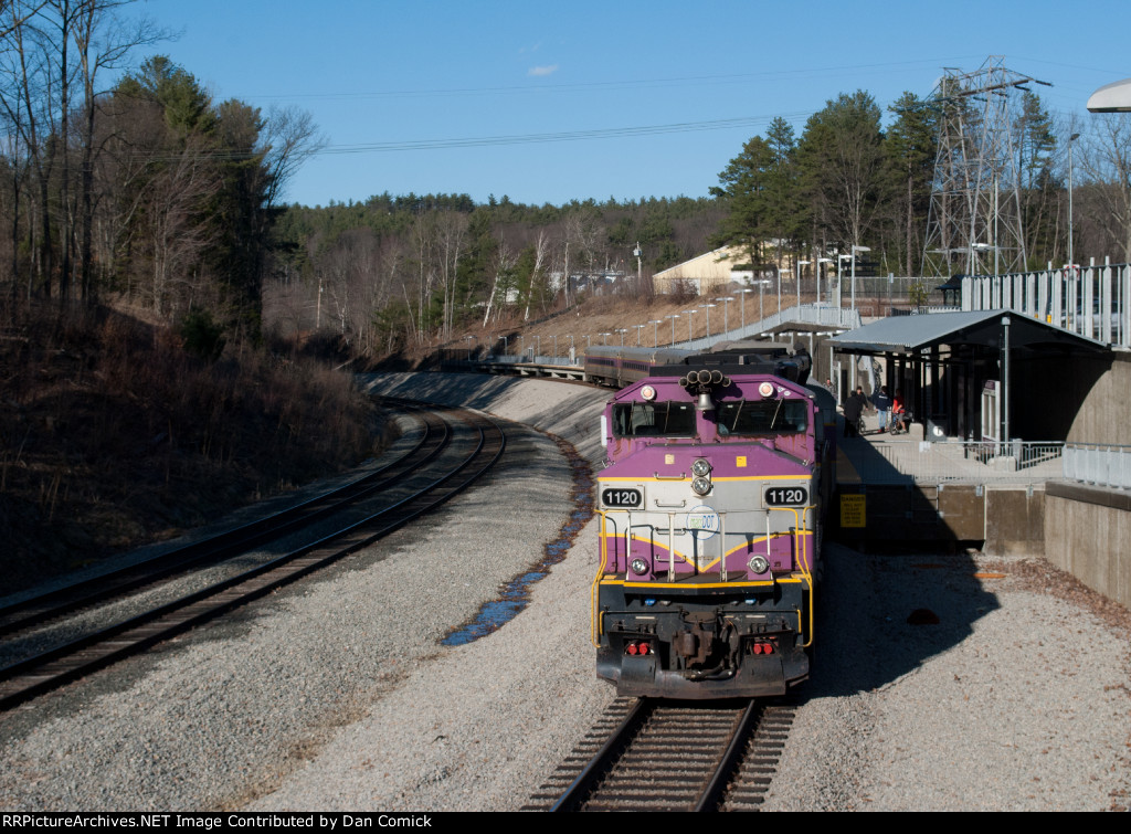 MBTA 1120 at Wachusett